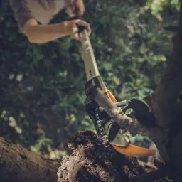 Fiskars PowerGear Tree Pruner UPX82 165cm — Bild 6